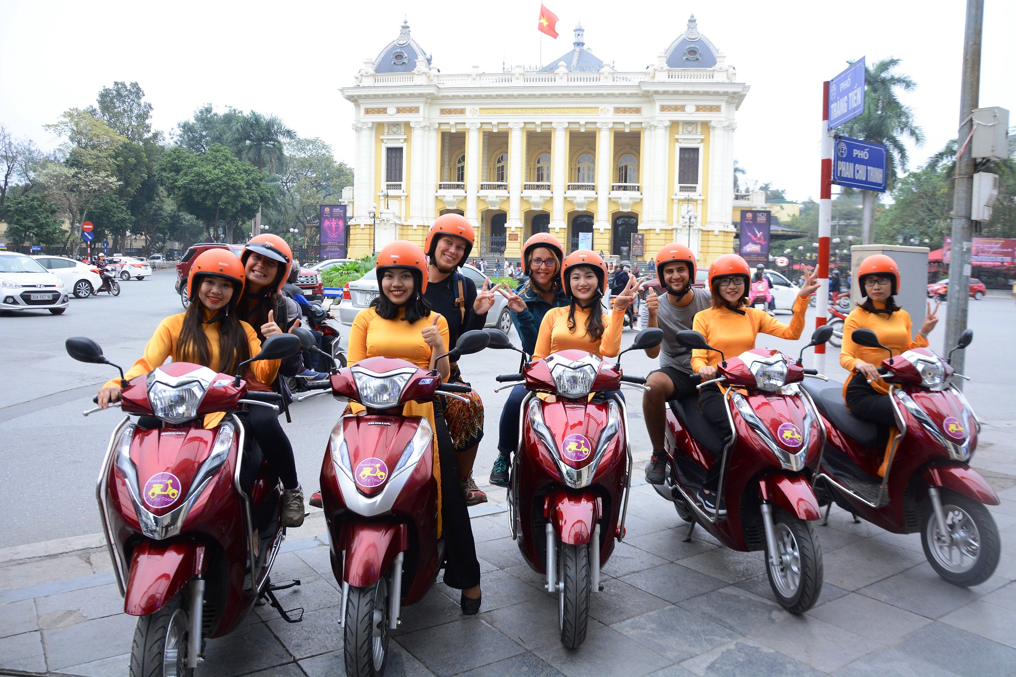 Hanoi Electric Vespa Tours-Hanoi City Tour On Motorbike - Motorbike ...