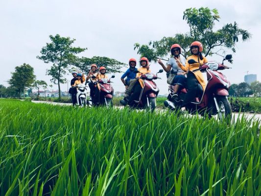 Motorbike City Tours – Hanoi Food and Sights Scooter Tours Led by Women