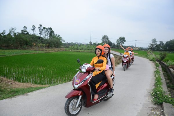 Motorbike City Tours – Hanoi Food and Sights Scooter Tours Led by Women