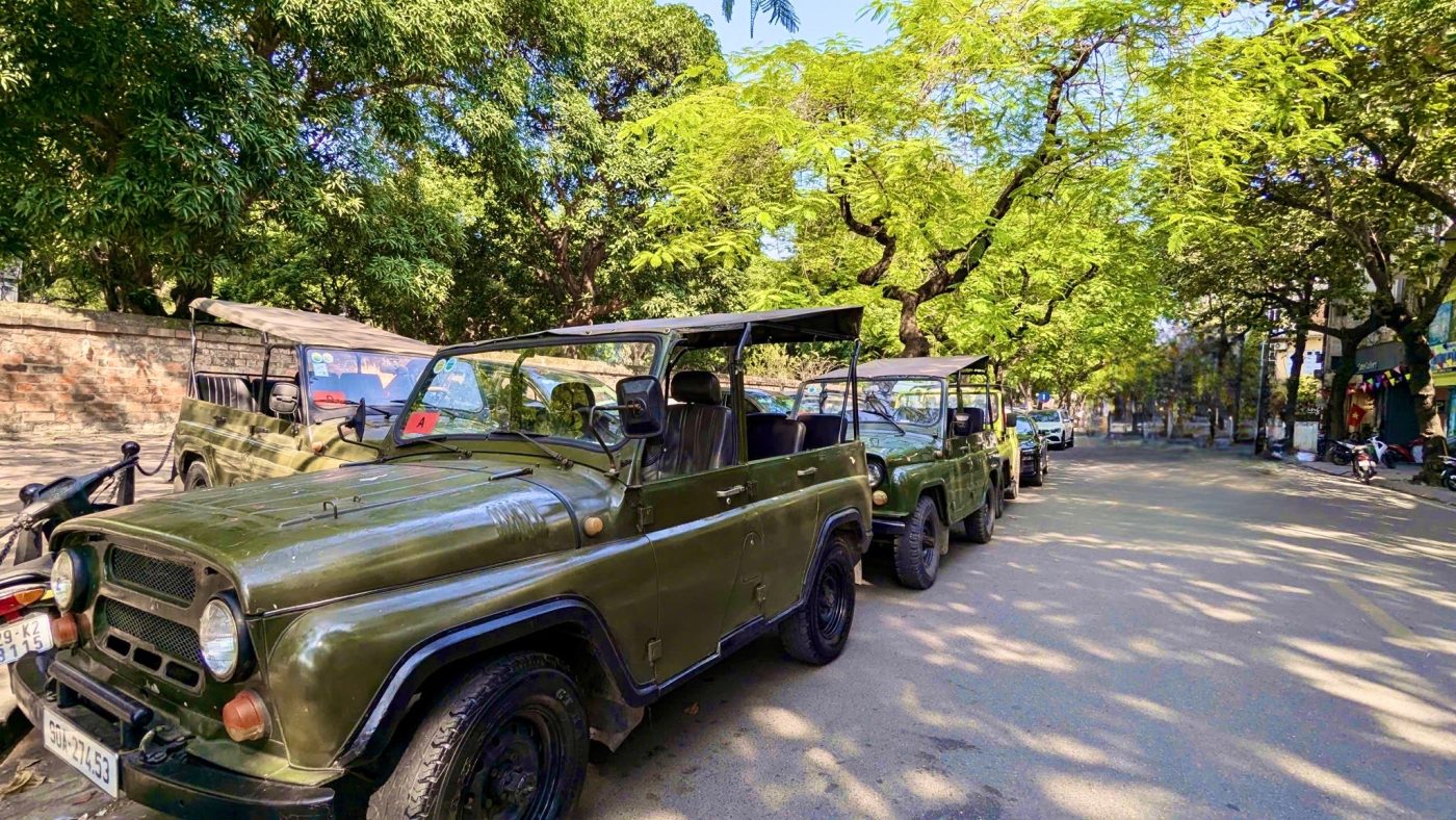 Motorbike City Tours – Hanoi Food and Sights Scooter Tours Led by Women  – Hanoi Vespa Tours – Motorbike Tours Hanoi – Hanoi Jeep Tours – Hanoi Bicycle Tours