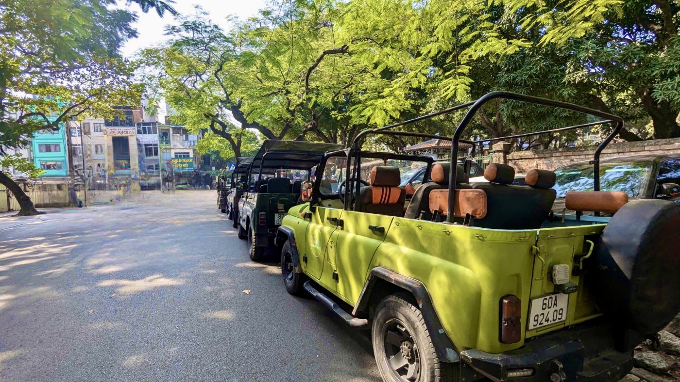 Motorbike City Tours – Hanoi Food and Sights Scooter Tours Led by Women  – Hanoi Vespa Tours – Motorbike Tours Hanoi – Hanoi Jeep Tours – Hanoi Bicycle Tours