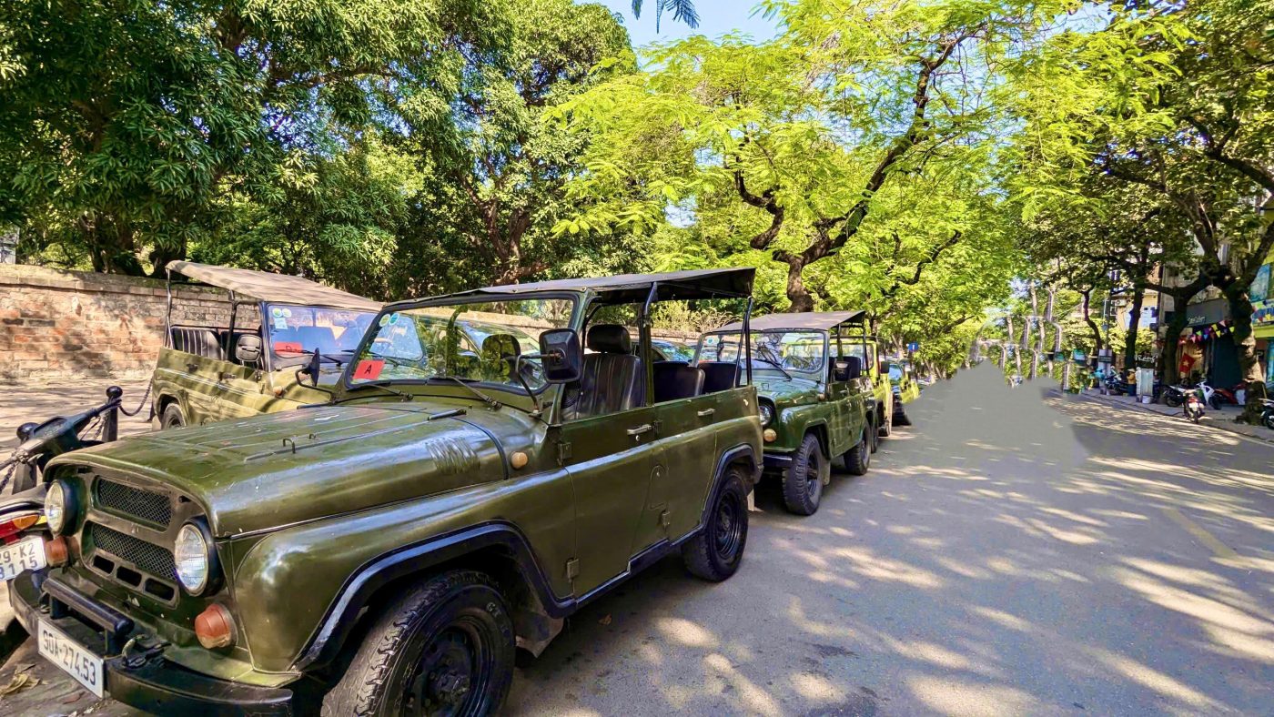 Motorbike City Tours – Hanoi Food and Sights Scooter Tours Led by Women  – Hanoi Vespa Tours – Motorbike Tours Hanoi – Hanoi Jeep Tours – Hanoi Bicycle Tours