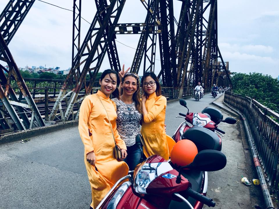 Motorbike City Tours – Hanoi Food and Sights Scooter Tours Led by Women