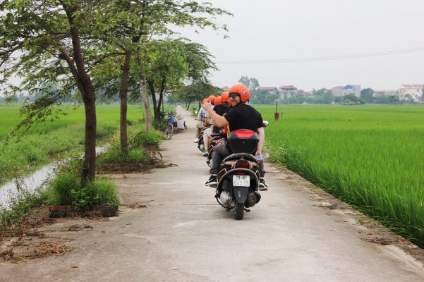 Motorbike City Tours – Hanoi Food and Sights Scooter Tours Led by Women