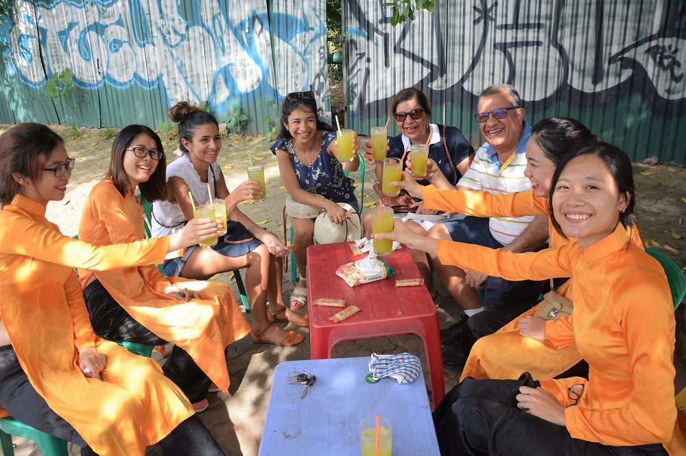 MOTORBIKE CITY TOURS – Hanoi Food and Sights Scooter Tours Led by Women - Hanoi Motorcycle tours, Hanoi Vespa Tours, Hanoi Scooter tours, Hanoi Moped tours, Hanoi Motorbike Tours