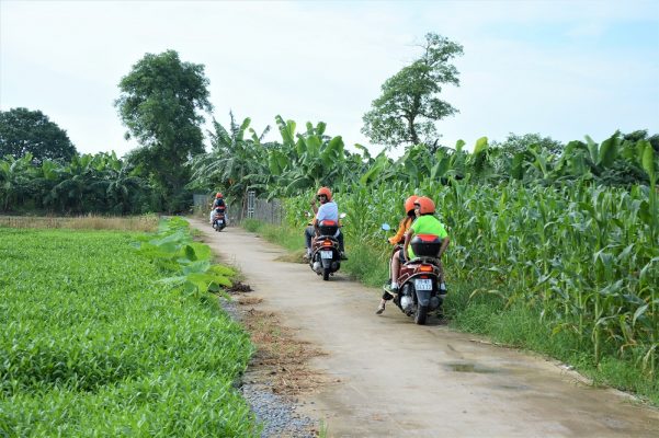 MOTORBIKE CITY TOURS – Hanoi Food and Sights Scooter Tours Led by Women - Hanoi Motorcycle tours, Hanoi Vespa Tours, Hanoi Scooter tours, Hanoi Moped tours, Hanoi Motorbike Tours