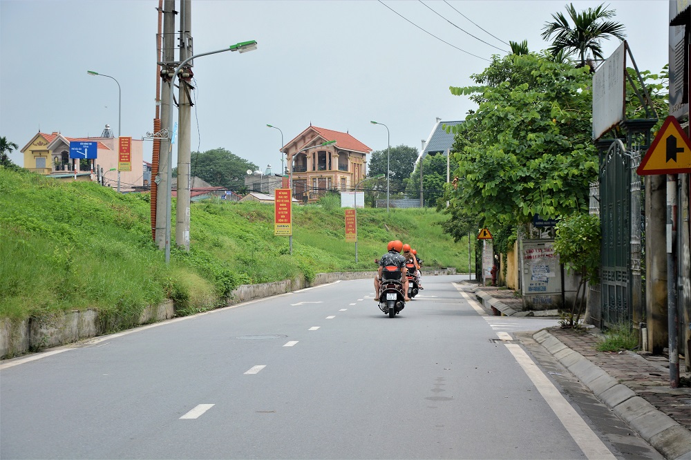 MOTORBIKE CITY TOURS – Hanoi Food and Sights Scooter Tours Led by Women - Hanoi Motorcycle tours, Hanoi Vespa Tours, Hanoi Scooter tours, Hanoi Moped tours, Hanoi Motorbike Tours