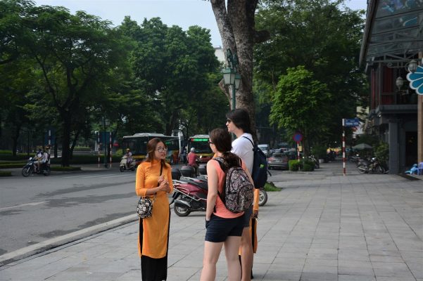 MOTORBIKE CITY TOURS – Hanoi Food and Sights Scooter Tours Led by Women - Hanoi Motorcycle tours, Hanoi Vespa Tours, Hanoi Scooter tours, Hanoi Moped tours, Hanoi Motorbike Tours