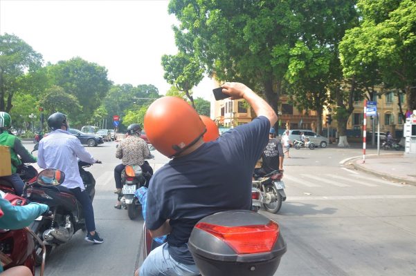 MOTORBIKE CITY TOURS – Hanoi Food and Sights ScooterTours Led by Women - Hanoi Motorcycle tours, Hanoi Vespa Tours, Hanoi Scooter tours, Hanoi Moped tours, Hanoi Motorbike Tours