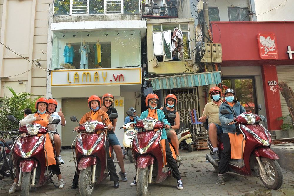 MOTORBIKE CITY TOURS – Hanoi Original Food and Sights Tours Led by Women - Hanoi Motorcycle tours, Hanoi Vespa Tours, Hanoi Scooter tours, Hanoi Moped tours, Hanoi Motorbike Tours