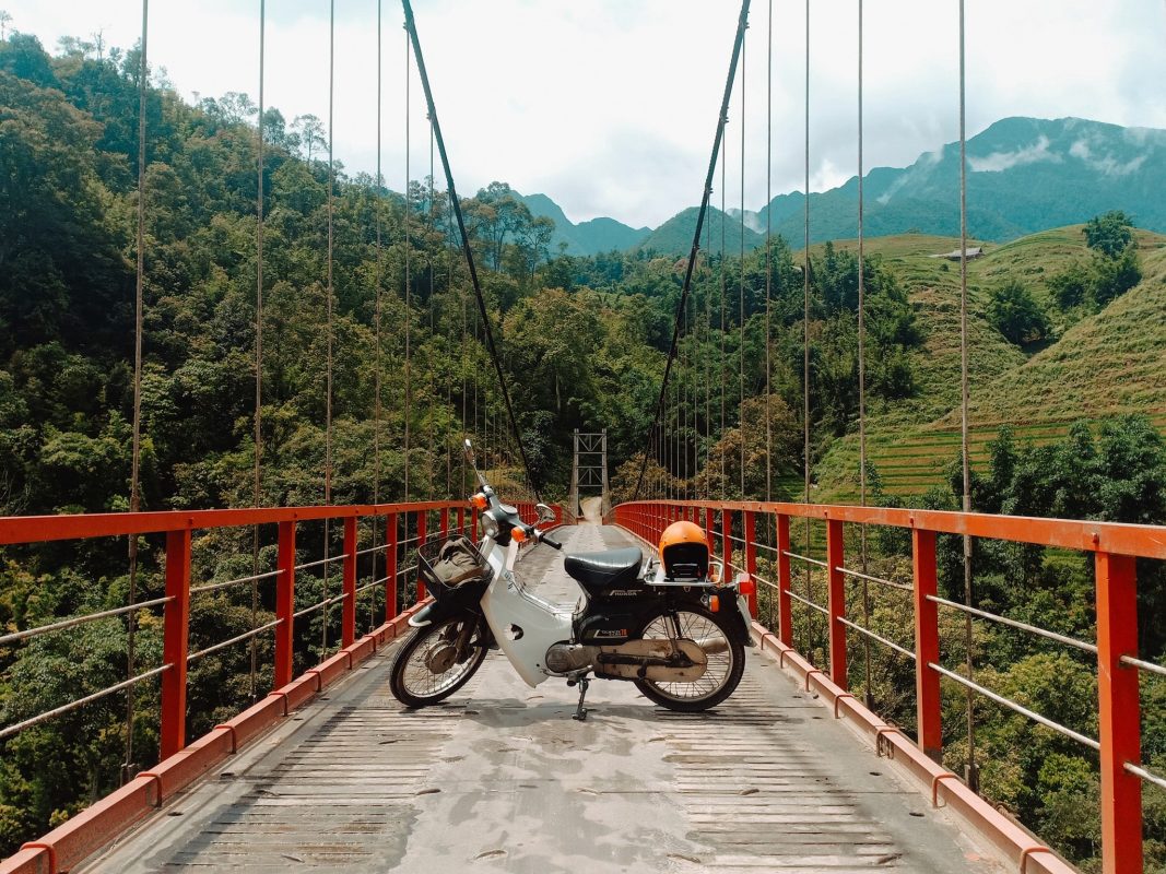 Motorbike City Tours – Hanoi Food and Sights Scooter Tours Led by Women  – Hanoi Vespa Tours – Motorbike Tours Hanoi – Hanoi Jeep Tours – Hanoi Bicycle Tours