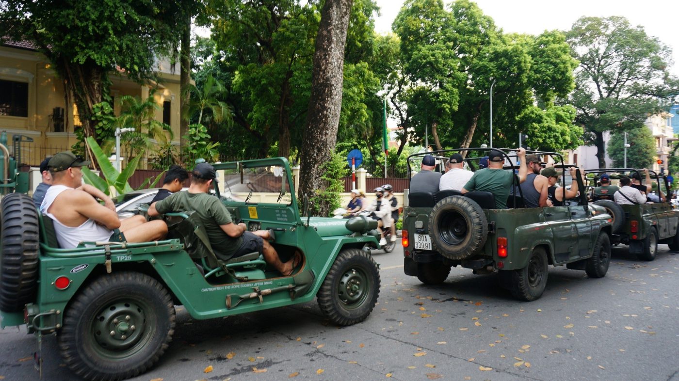 Motorbike City Tours – Hanoi Food and Sights Scooter Tours Led by Women  – Hanoi Vespa Tours – Motorbike Tours Hanoi – Hanoi Jeep Tours – Hanoi Bicycle Tours