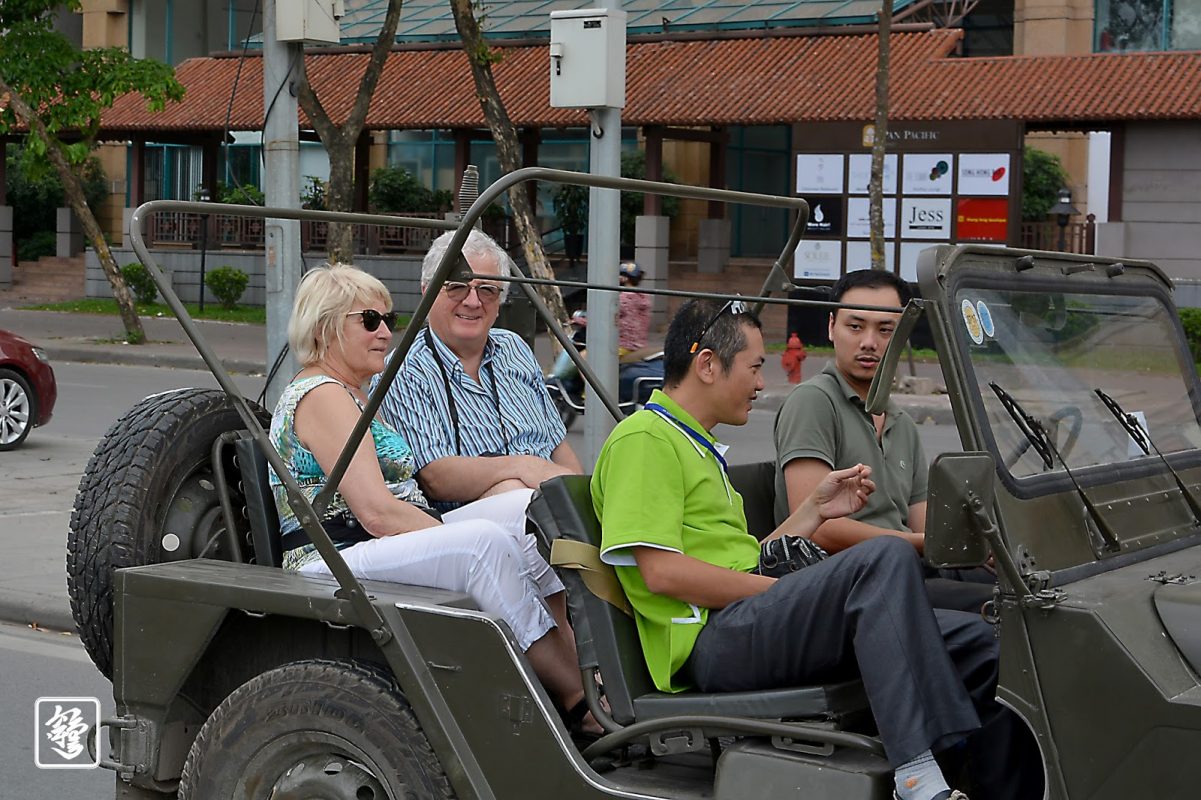 Motorbike City Tours – Hanoi Food and Sights Scooter Tours Led by Women  – Hanoi Vespa Tours – Motorbike Tours Hanoi – Hanoi Jeep Tours – Hanoi Bicycle Tours