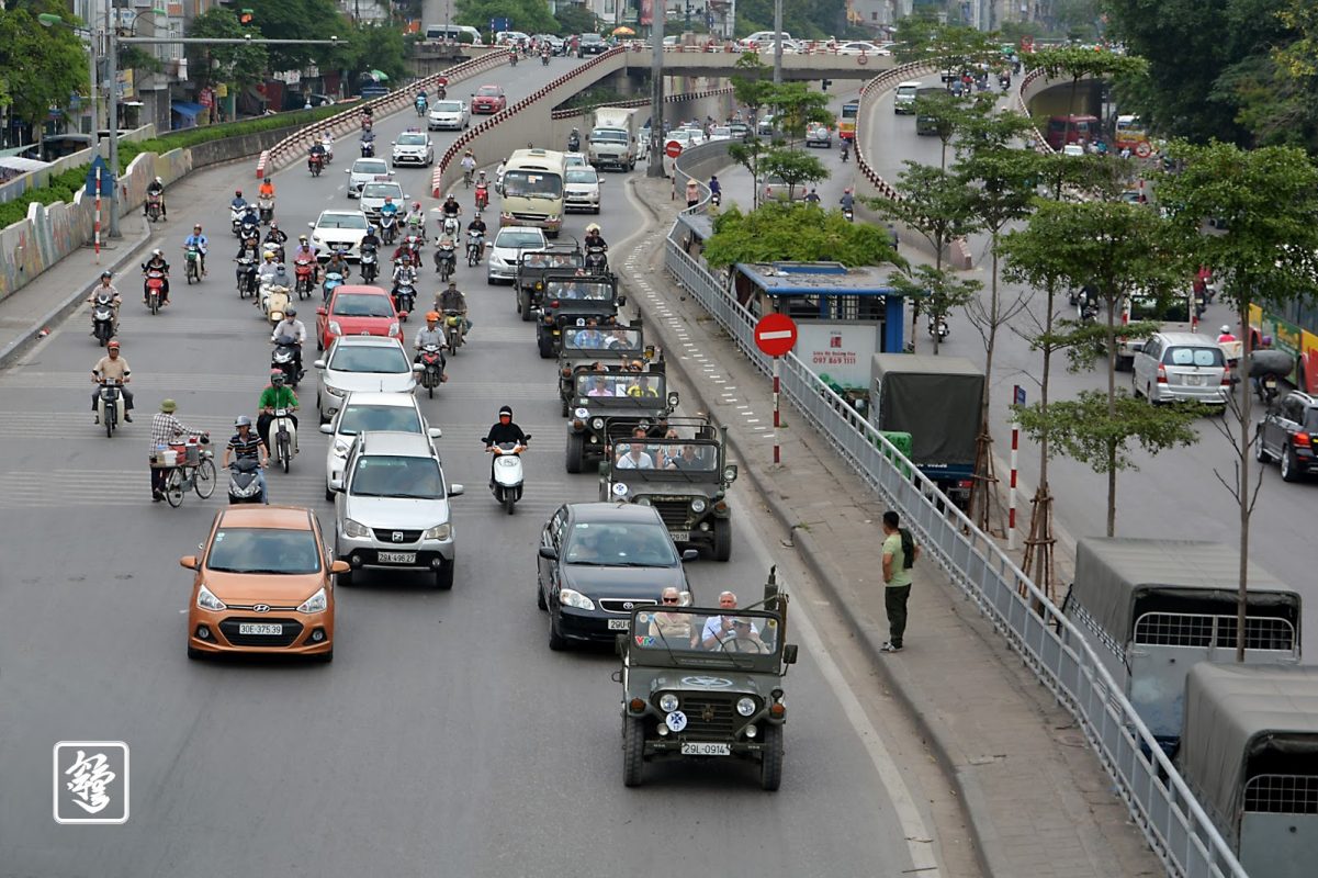 Motorbike City Tours – Hanoi Food and Sights Scooter Tours Led by Women  – Hanoi Vespa Tours – Motorbike Tours Hanoi – Hanoi Jeep Tours – Hanoi Bicycle Tours