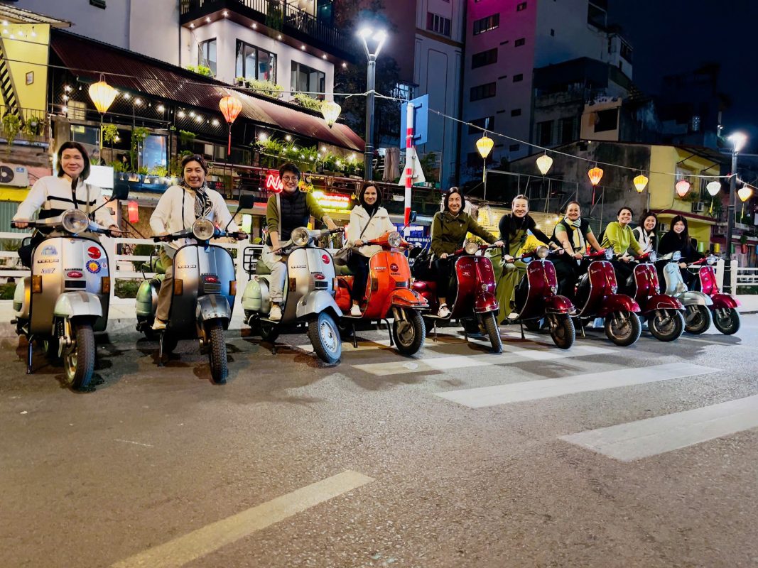 Motorbike City Tours – Hanoi Food and Sights Scooter Tours Led by Women  – Hanoi Vespa Tours – Motorbike Tours Hanoi – Hanoi Jeep Tours – Hanoi Bicycle Tours