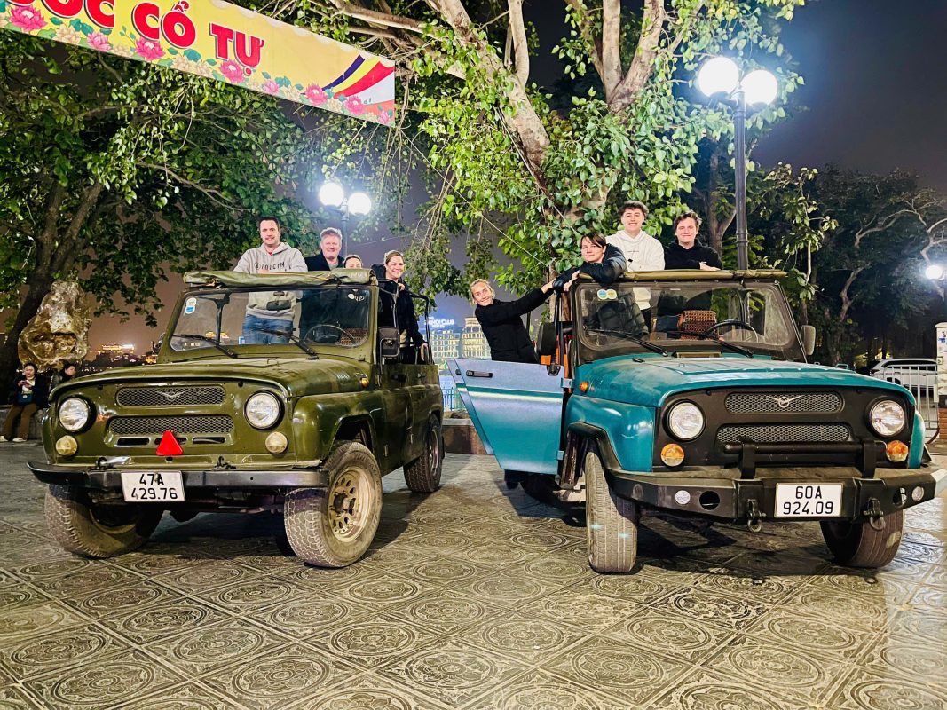 Motorbike City Tours – Hanoi Food and Sights Scooter Tours Led by Women  – Hanoi Vespa Tours – Motorbike Tours Hanoi – Hanoi Jeep Tours – Hanoi Bicycle Tours