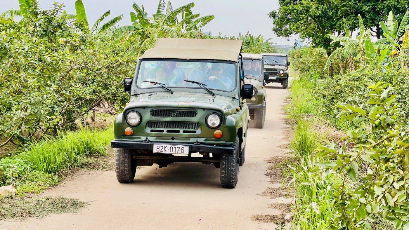 Motorbike City Tours – Hanoi Food and Sights Scooter Tours Led by Women  – Hanoi Vespa Tours – Motorbike Tours Hanoi – Hanoi Jeep Tours – Hanoi Bicycle Tours