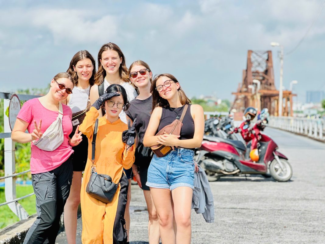 Motorbike City Tours – Hanoi Food and Sights Scooter Tours Led by Women  – Hanoi Vespa Tours – Motorbike Tours Hanoi – Hanoi Jeep Tours – Hanoi Bicycle Tours